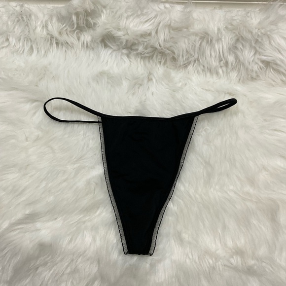 Victoria's Secret V-String Thong Black Bling Butterfly Charm - Picture 2 of 7